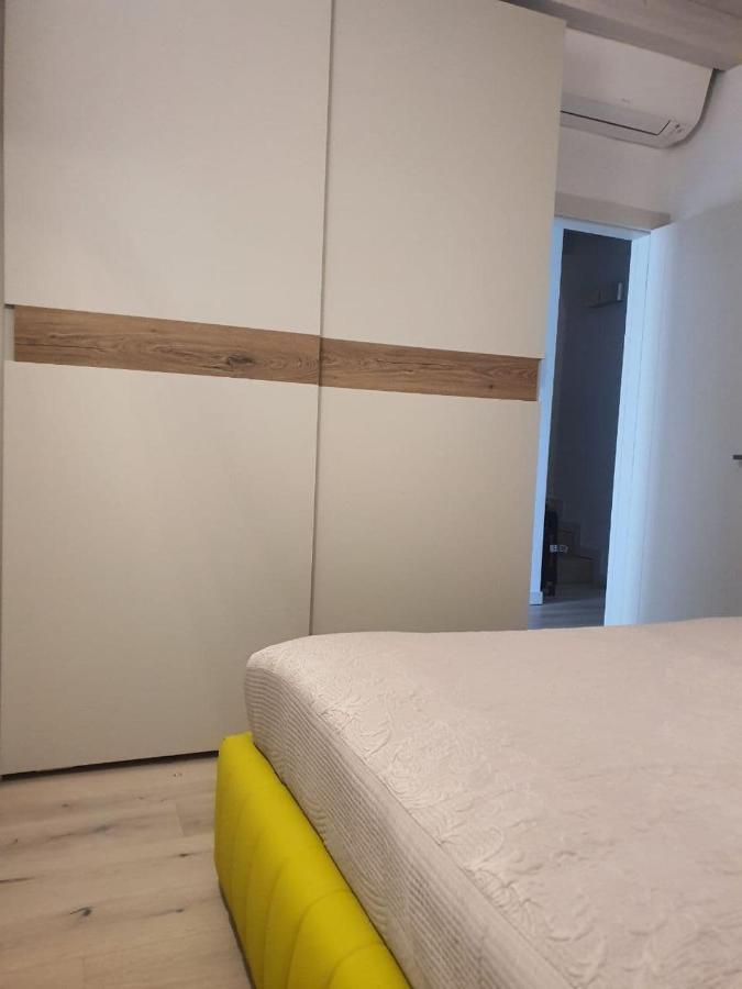 Sweet Dream Deluxe Apartment Sirmione Exteriör bild