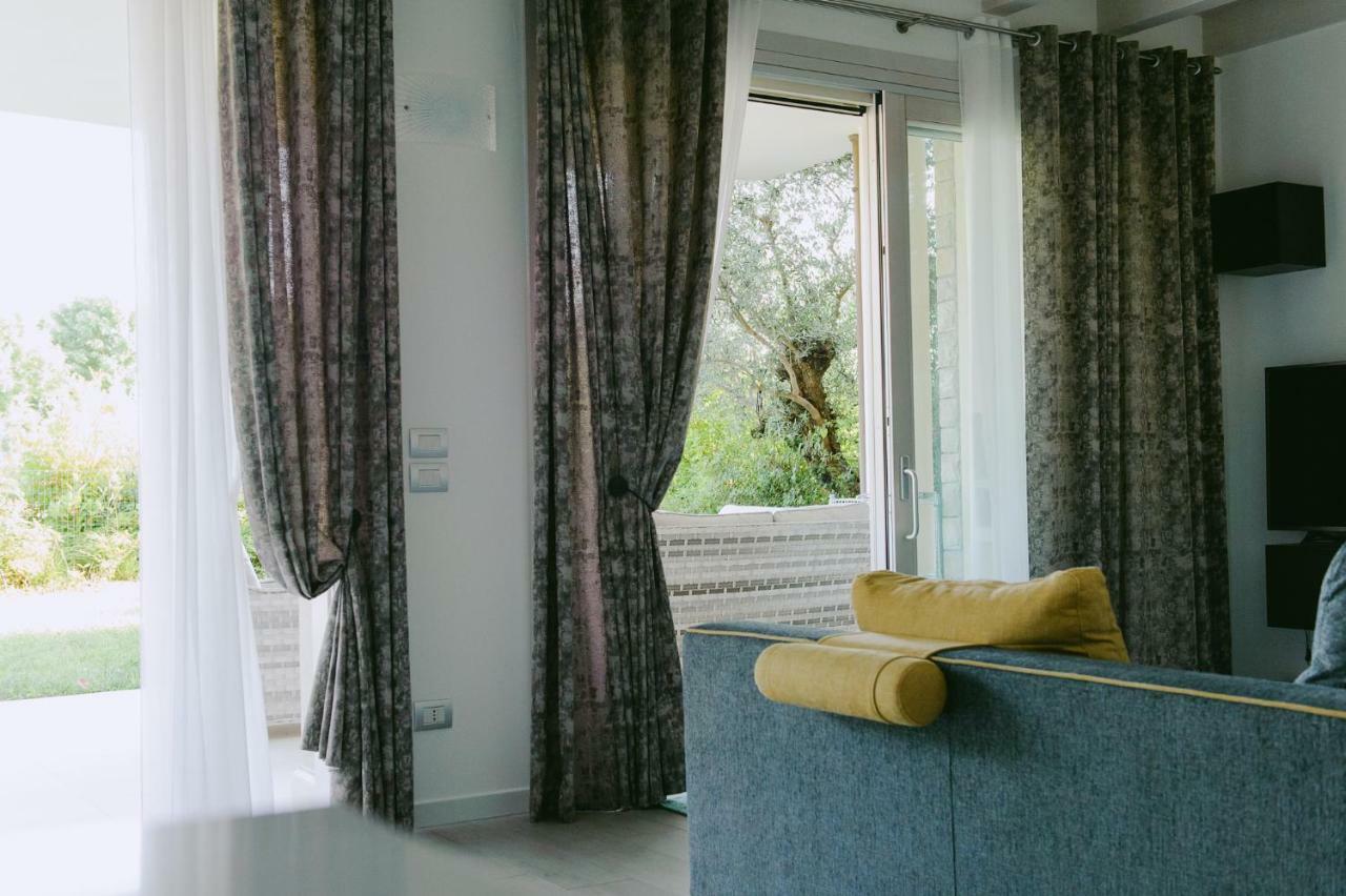 Sweet Dream Deluxe Apartment Sirmione Exteriör bild