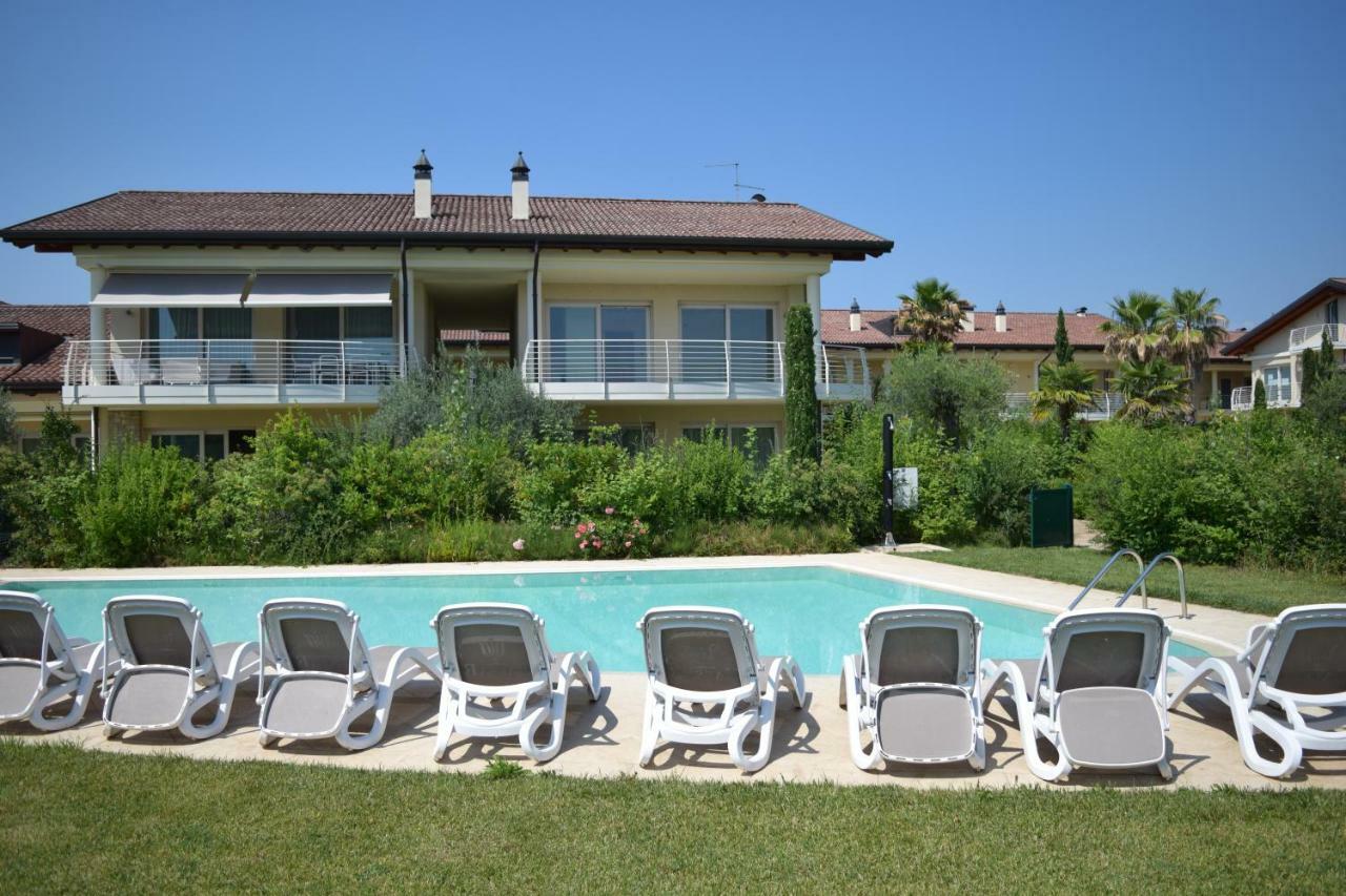 Sweet Dream Deluxe Apartment Sirmione Exteriör bild