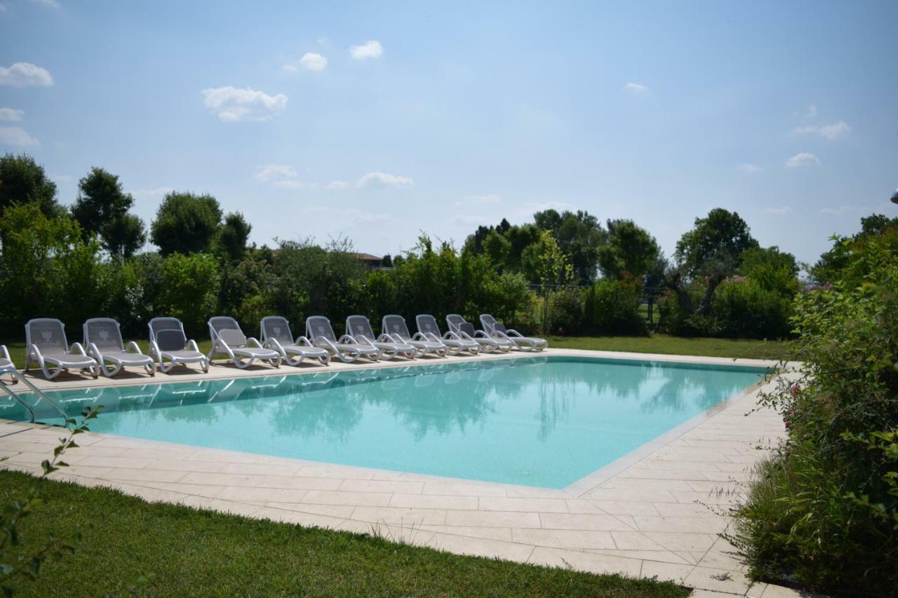 Sweet Dream Deluxe Apartment Sirmione Exteriör bild
